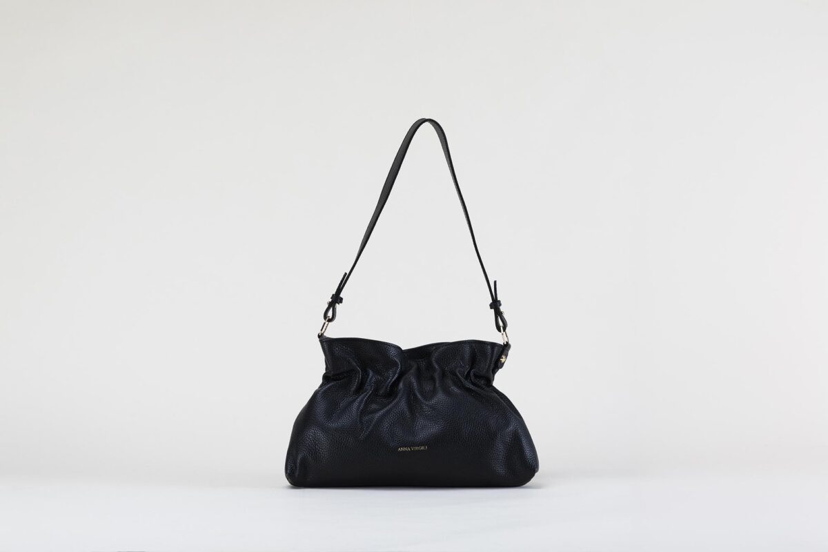 Vera Black
Anna Virgili